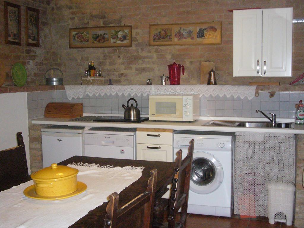 Casa Vacanze Fornace Buonconvento Bagian luar foto