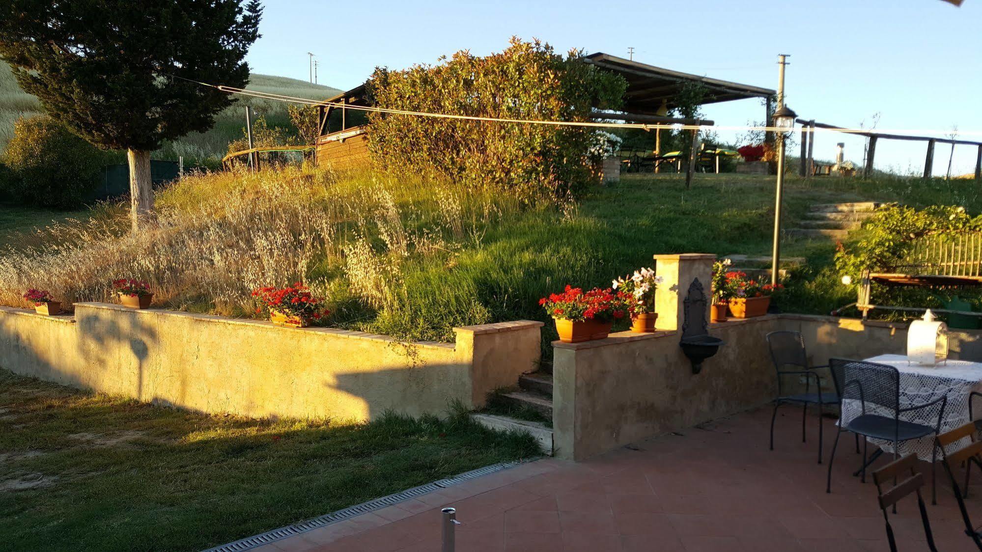 Casa Vacanze Fornace Buonconvento Bagian luar foto