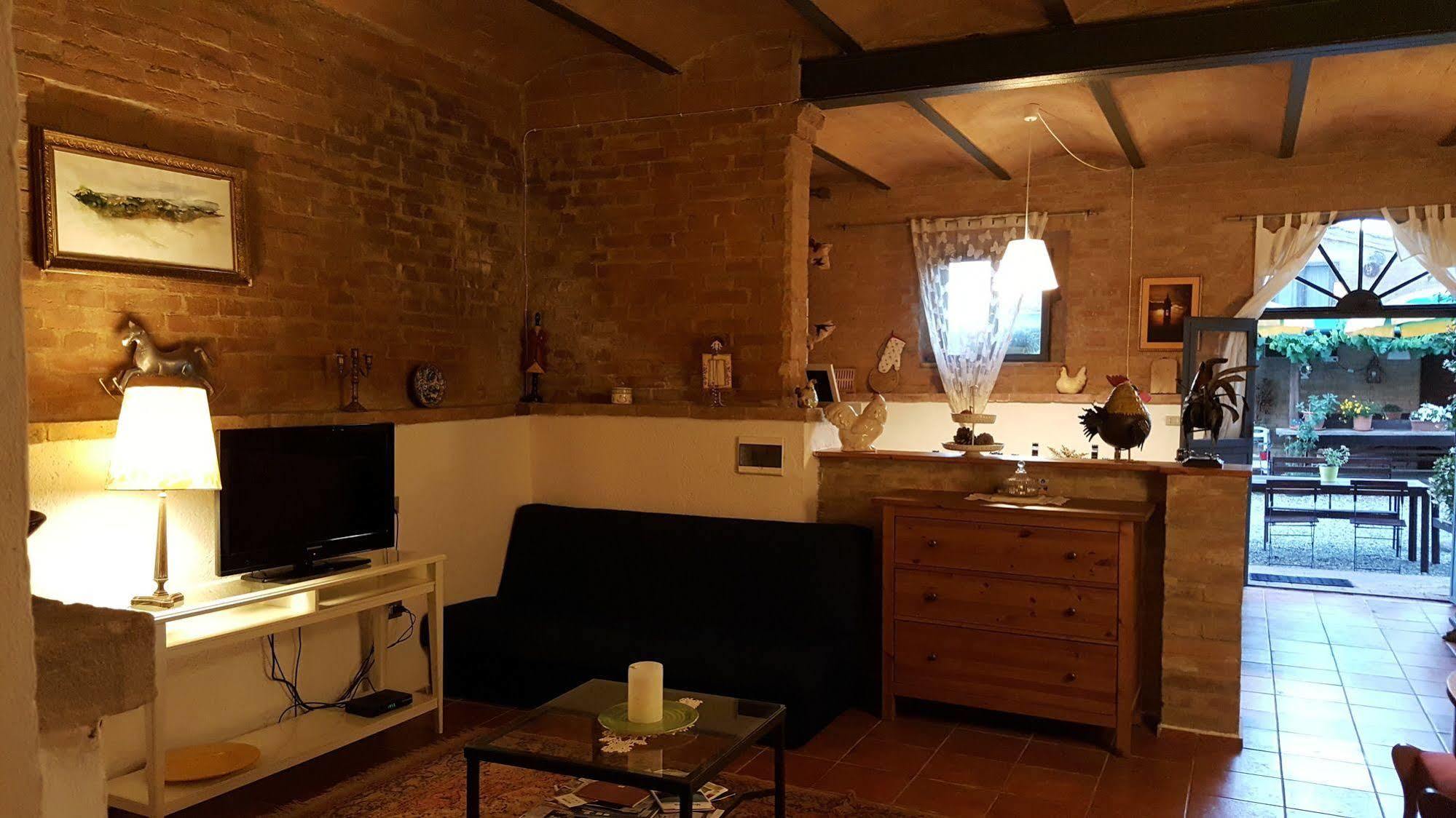 Casa Vacanze Fornace Buonconvento Bagian luar foto