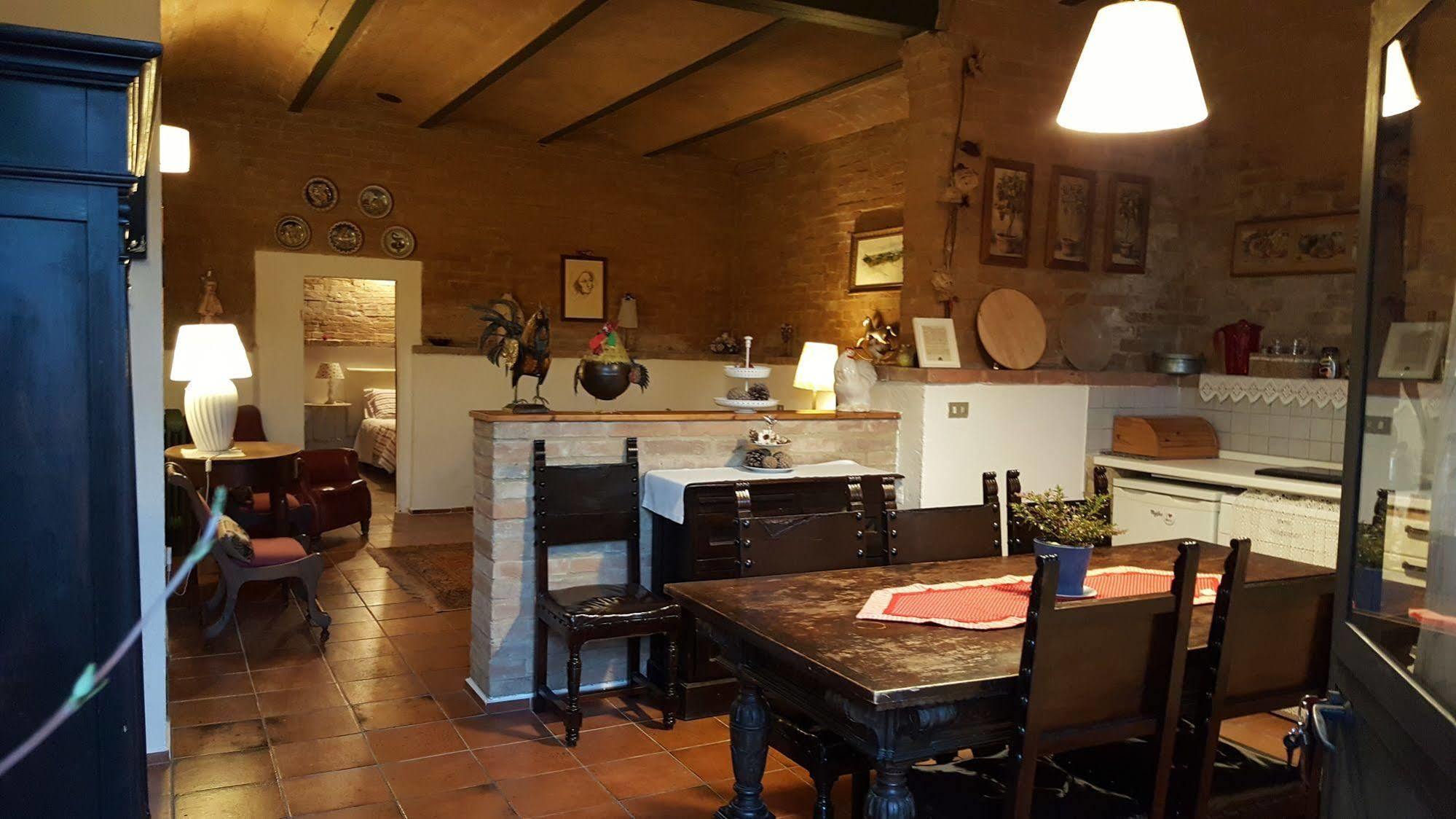 Casa Vacanze Fornace Buonconvento Bagian luar foto
