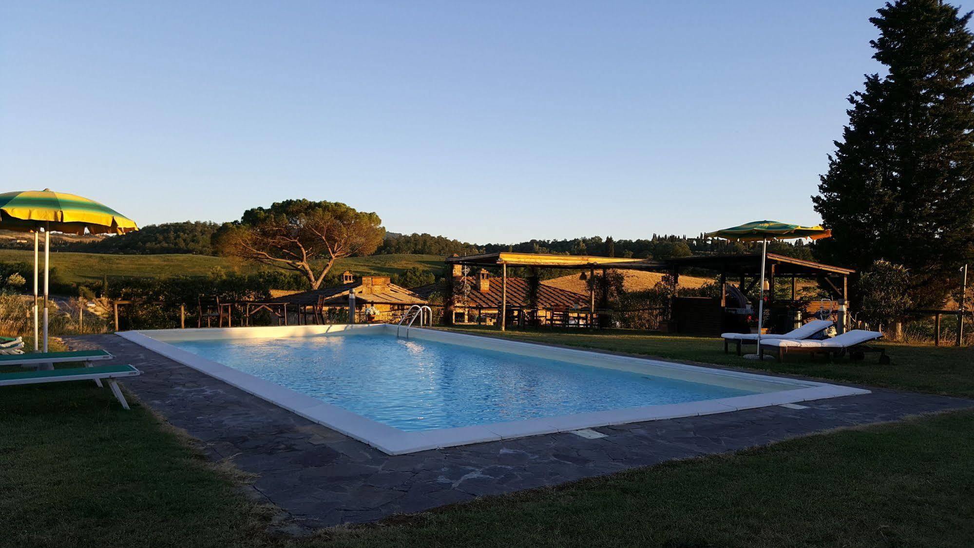 Casa Vacanze Fornace Buonconvento Bagian luar foto