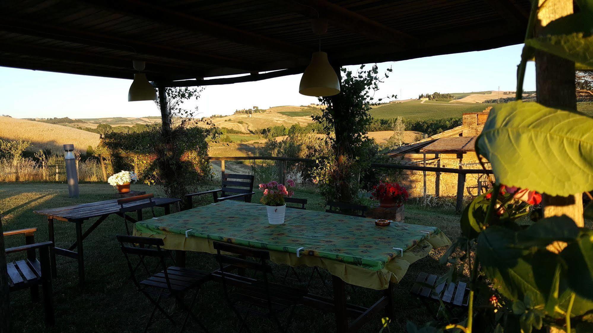 Casa Vacanze Fornace Buonconvento Bagian luar foto